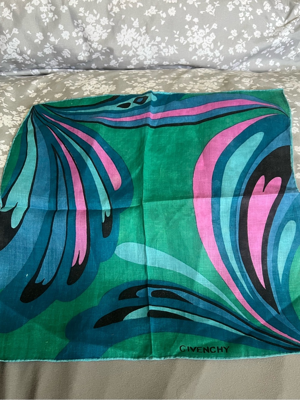 Givenchy Signed Vintage Signed Handkerchief Pocket Square, excellent condition